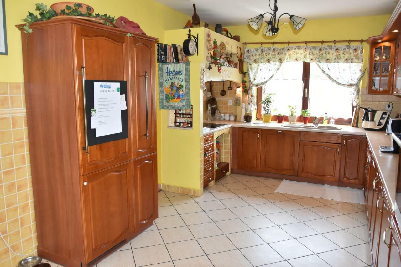 Comfortable House With Garden Manki Екстер'єр фото