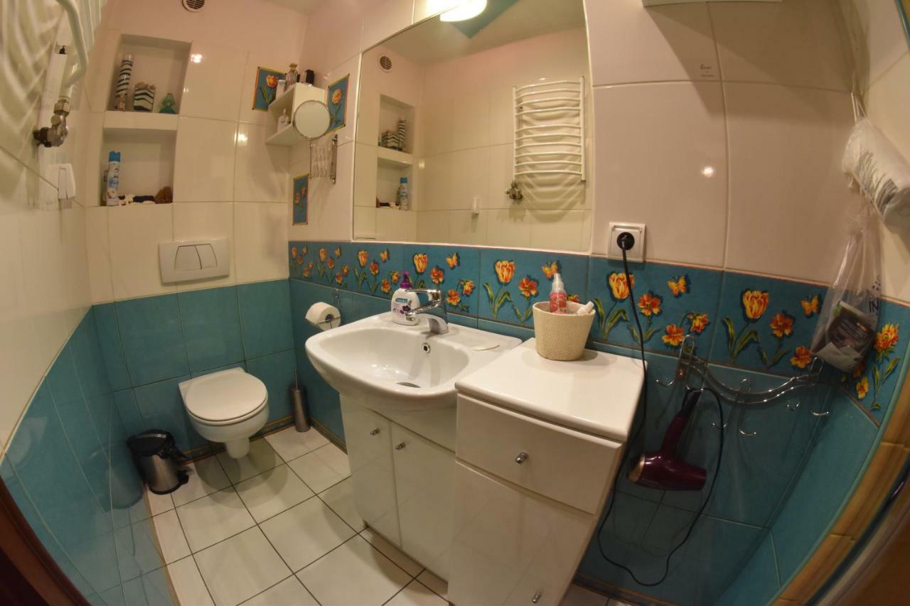 Comfortable House With Garden Manki Екстер'єр фото