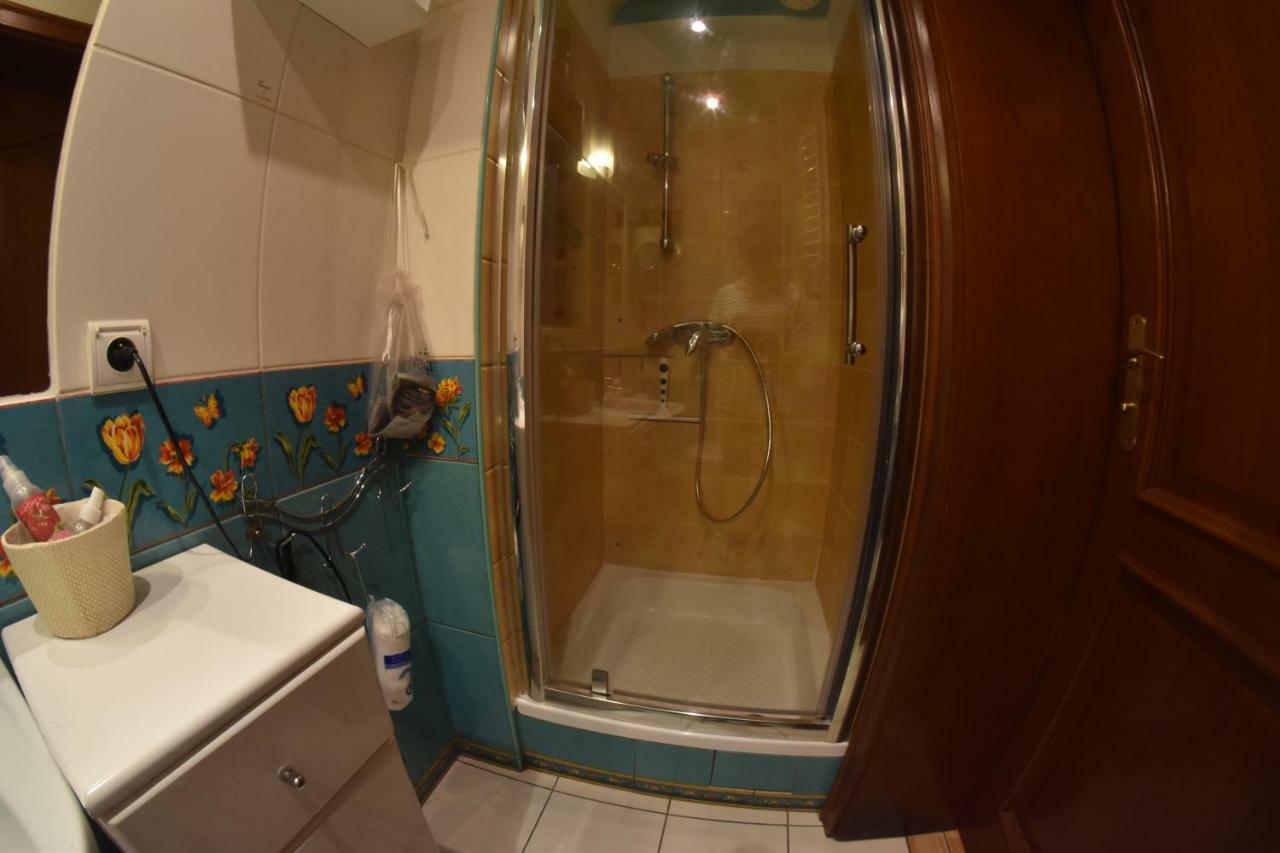 Comfortable House With Garden Manki Екстер'єр фото